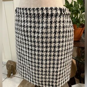 White House Black Market skirt